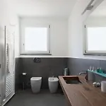 Nautilus Design Bed & Breakfast