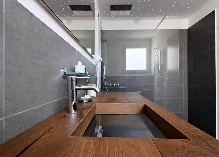 Bed and Breakfast Nautilus Design