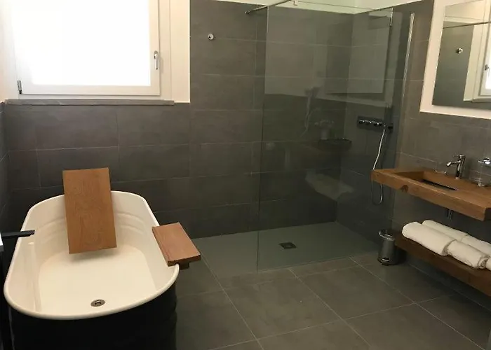 Bed and Breakfast Nautilus Design Follonica