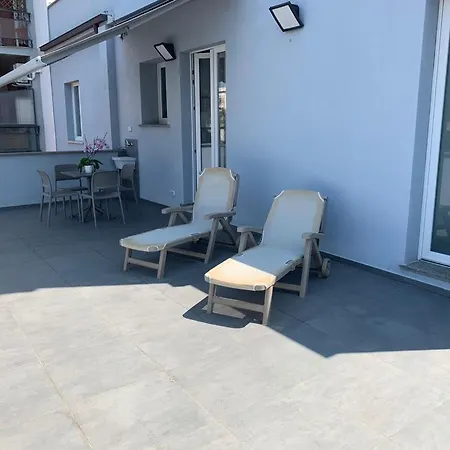 Bed & Breakfast Nautilus Design