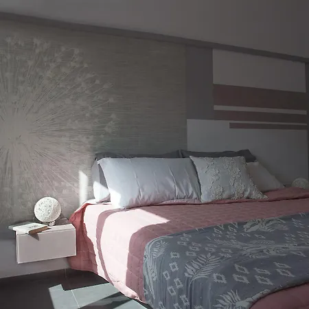 Bed & Breakfast Nautilus Design 4*