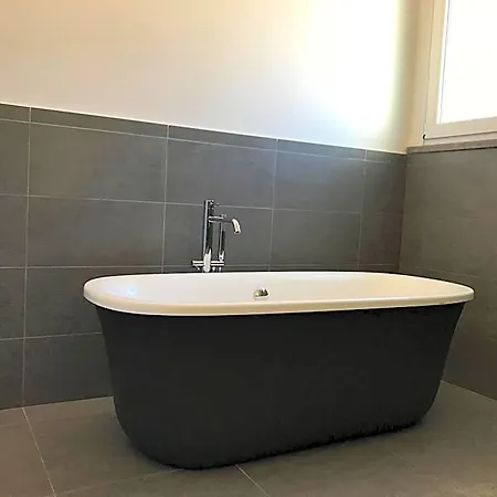 Nautilus Design B&B