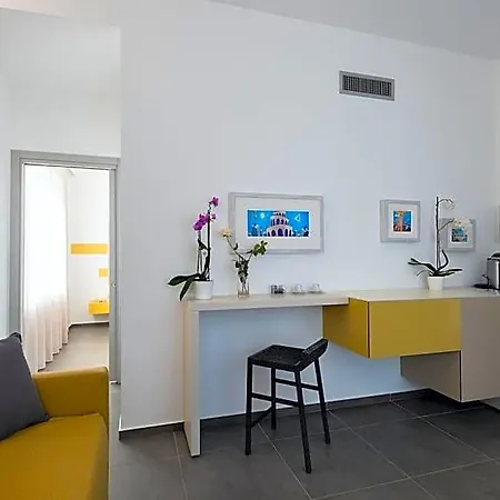 B&B Nautilus Design 4*