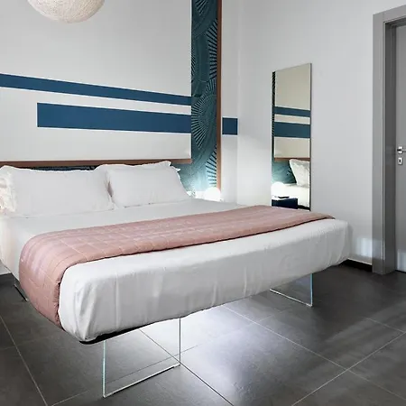 Hotel Nautilus Design