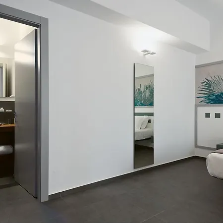 Nautilus Design Hotel