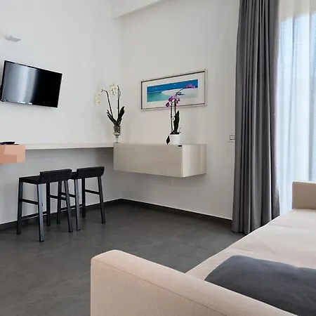 Nautilus Design Boutique