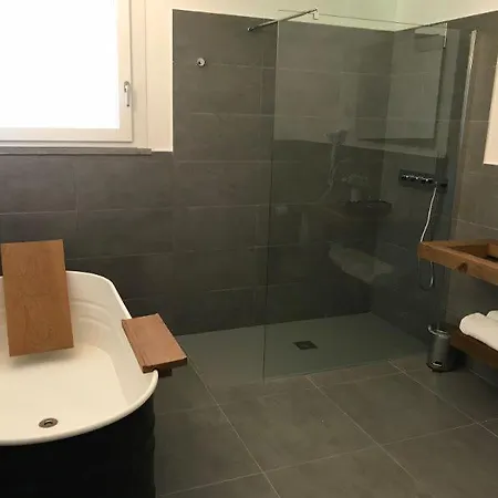 Alojamento de Acomodação e Pequeno-almoço Nautilus Design Follonica