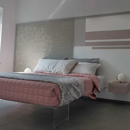 Bed & Breakfast Nautilus Design